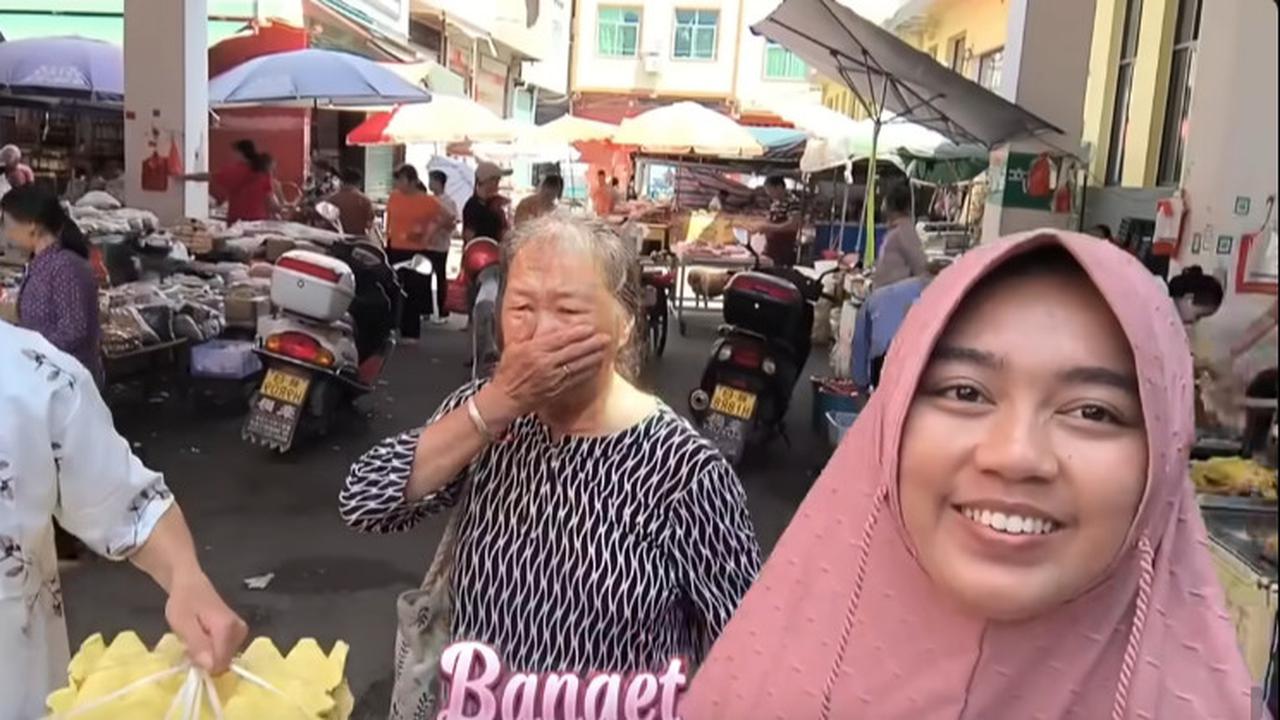 Tinggal di Pelosok, Momen Wanita Indonesia Bersama Suami Ganteng Belanja Kebutuhan Sehari-hari ke Pasar Tradisional di Cina