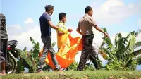 Bayi Ditemukan Mengapung di Gorontalo. (Liputan6.com/Afandi Ibrahim)