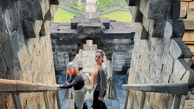 Potret Kedekatan Maxime dan Mertua/ Instagram @lunamaya