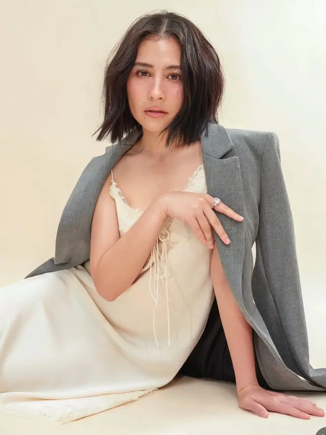 Penampilan Prilly Latuconsina saat ulang tahun ke-29 dengan gaya menyesuaikan tren terkini. [@prillylatuconsina96]