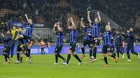 Inter Milan sukses menaklukkan Atalanta dengan skor 1-0 dalam laga perempat final Coppa Italia 2022/2023 yang digelar di Giuseppe Meazza, Rabu (1/2/2023) dini hari WIB. (AP/Antonio Calanni)