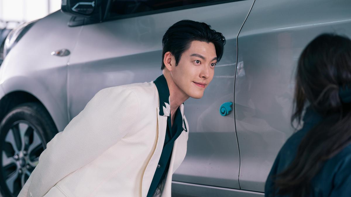 Aktor Kim Woo Bin Tanggapi Mixed Reviews Drakor Genie, Make a Wish