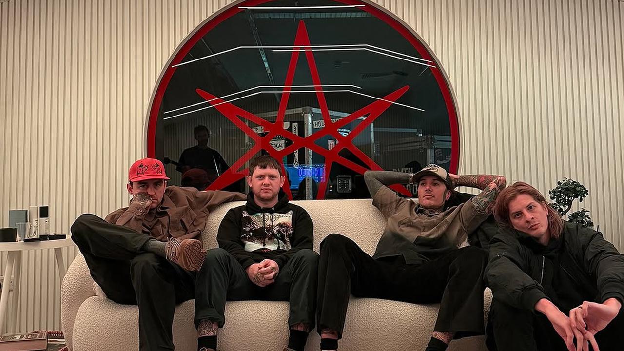 Oliver Sykes Ungkap Bring Me The Horizon Akan Segera Hiatus, Ini Alasannya