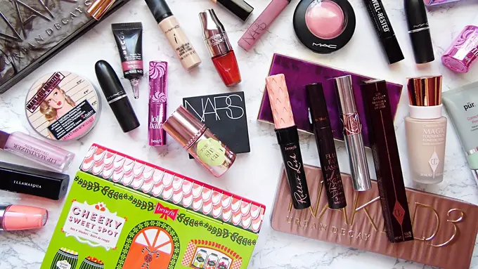 Baru Belajar Dandan? Kamu Wajib Punya 5 Makeup Ini