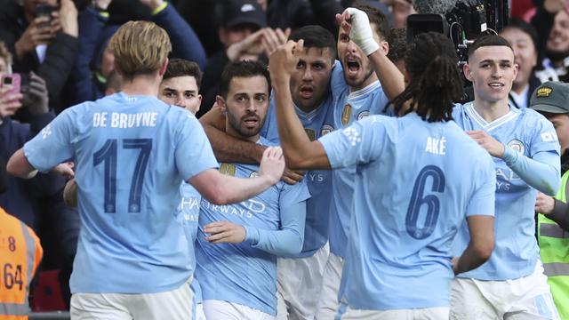 Foto: Gol Tunggal Bernardo Silva ke Gawang Chelsea Bawa Man City Jejakkan Kaki di Final Piala FA 2023/2024