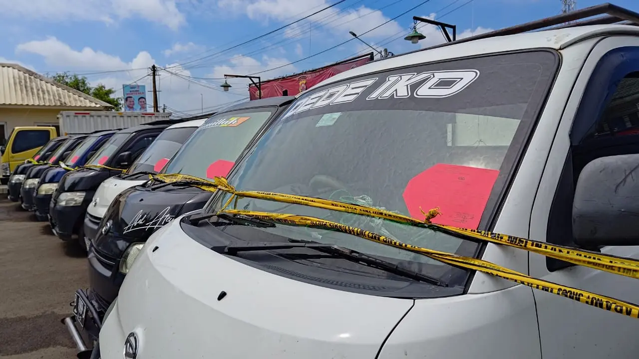Seorang pria di Kabupaten Tangerang melakukan penggelapan mobil sewaan hingga belasan unit