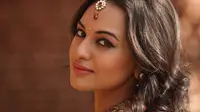 Sonakshi Sinha Dampingi John Abraham di Film Force 2