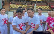 Serahkan Jersey Putih Logo PSI, Kaesang Usung Mangkunegara X Maju Pilkada Solo