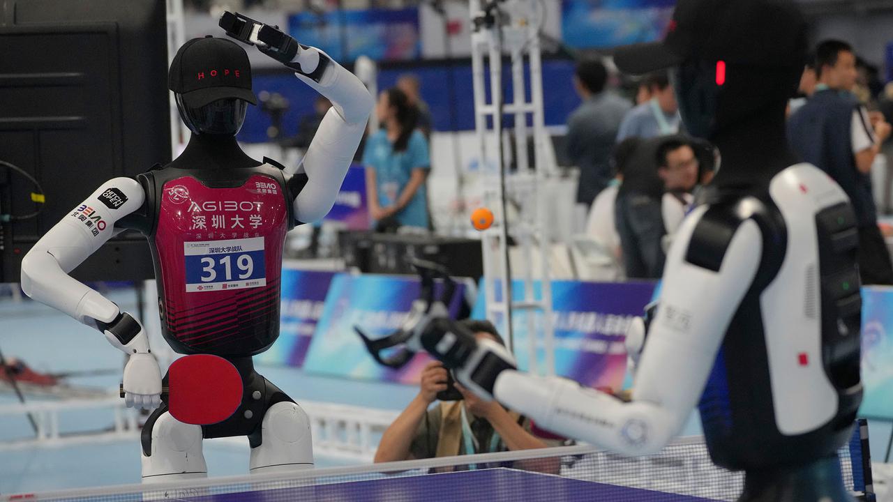 2.056 Robot Humanoid Ikuti Kompetisi di China