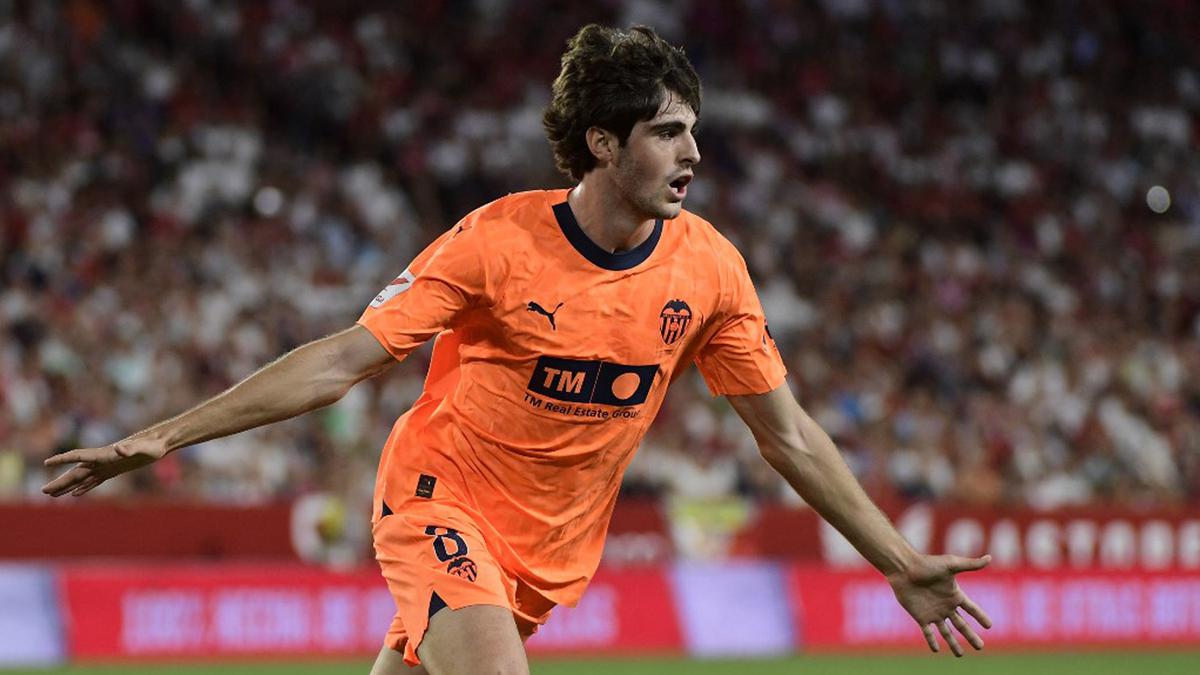 Manchester United Seriusi Transfer Gelandang yang Sempat Diincar AC Milan Ini