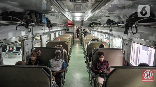 Aturan Terbaru Naik Kereta Jarak Jauh Selama Nataru, Wajib Vaksin Dosis Lengkap