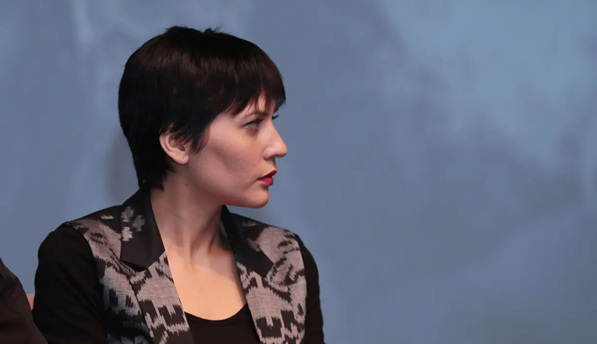 "Ini potongan karena dua film terakhir saya lumayan merusak rambut. Film The Night Comes for Us aku shave sama blonde selama tiga bulan. Setelah itu dipotong pendek karena hancur semua," jelas Hannah Al Rashid saat Selasa (30/5).(Deki Prayoga/Bintang.com)