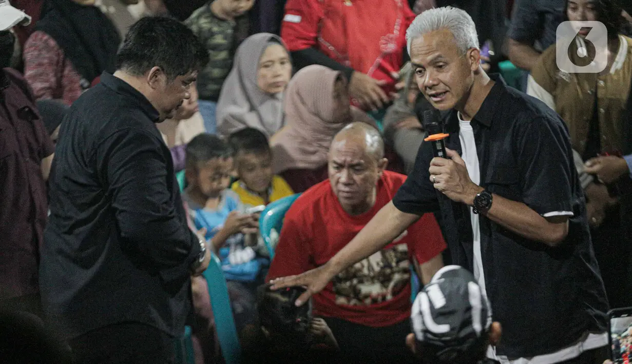 Ganjar mengaku ingin bersilaturahmi dan berdialog dengan masyarakat desa. (Liputan6.com/Faizal Fanani)