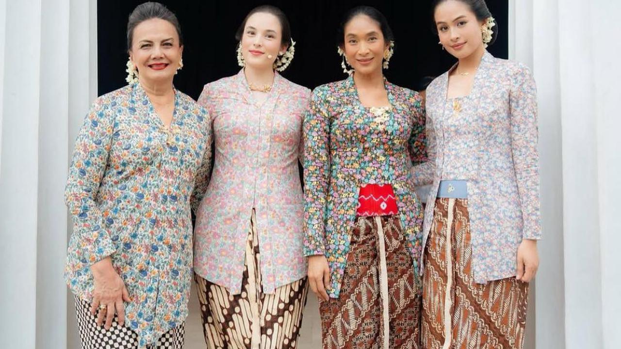 5 Potret Maudy Ayunda di Hari Kartini, Menghidupkan Semangat Kartini dengan Kebaya