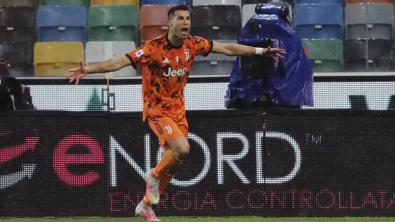 Dramatis, 2 Gol Ronaldo Antar Juventus Bungkam Udinese