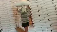 Stok beras di gudang Bulog Banyuwangi mencukupi untuk tiga bulan ke depan (Istimewa)