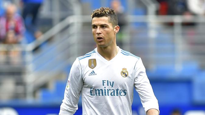 Biografi Cristiano Ronaldo Dalam Bahasa Inggris