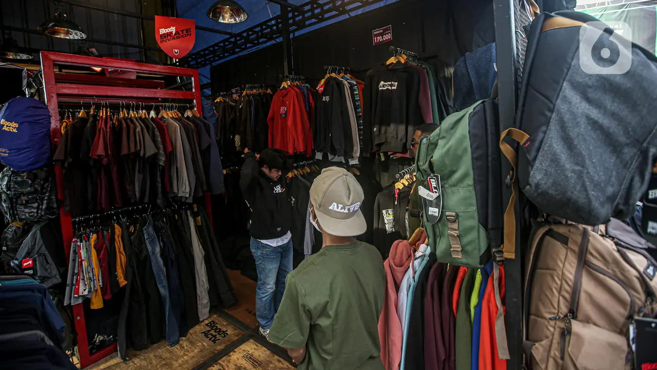 Wow! 150 Lebih Clothing Brand Lokal Tawarkan Diskon di Jakcloth Summer Fest 2022