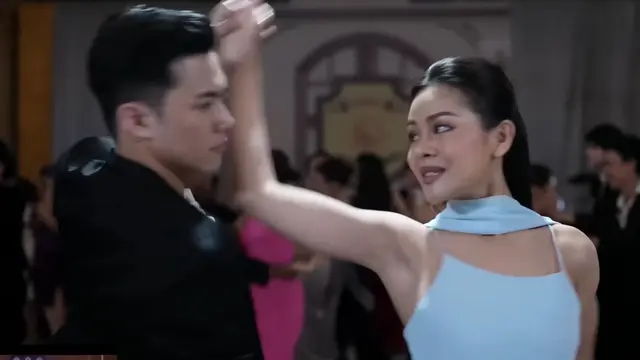Melly Lee dan Tama Kim di Panggung