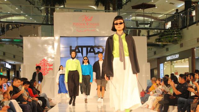 Sambut Kemerdekaan RI Ke 74 Peragaan Busana Fashiontastic 