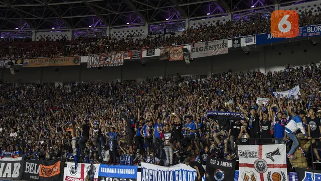 Dukungan Aremania saat Away