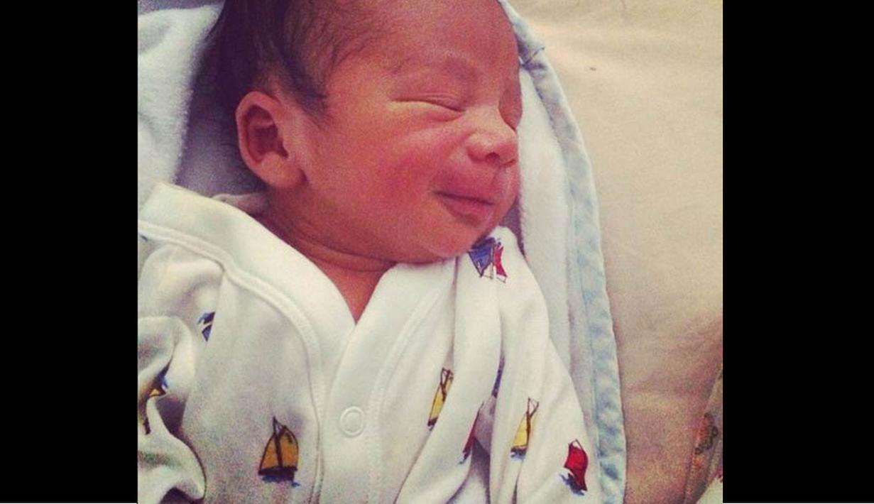 Anak pertama pasangan Shireen dan Teuku Wisnu itu tampak menggemaskan saat tertidur pulas. (instagram.com/teukuadam10)