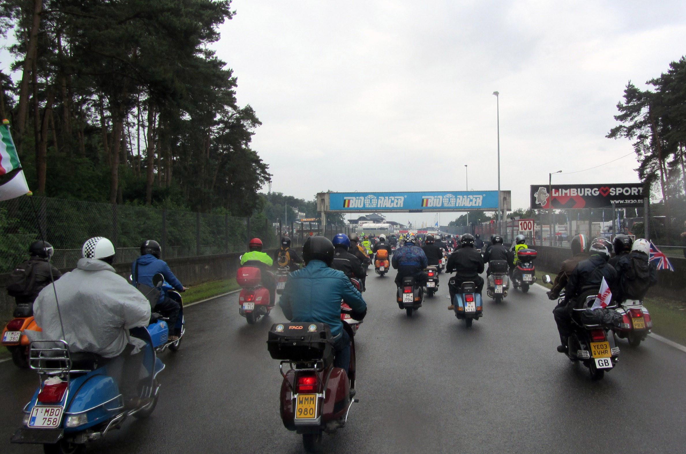 Vespa World Day