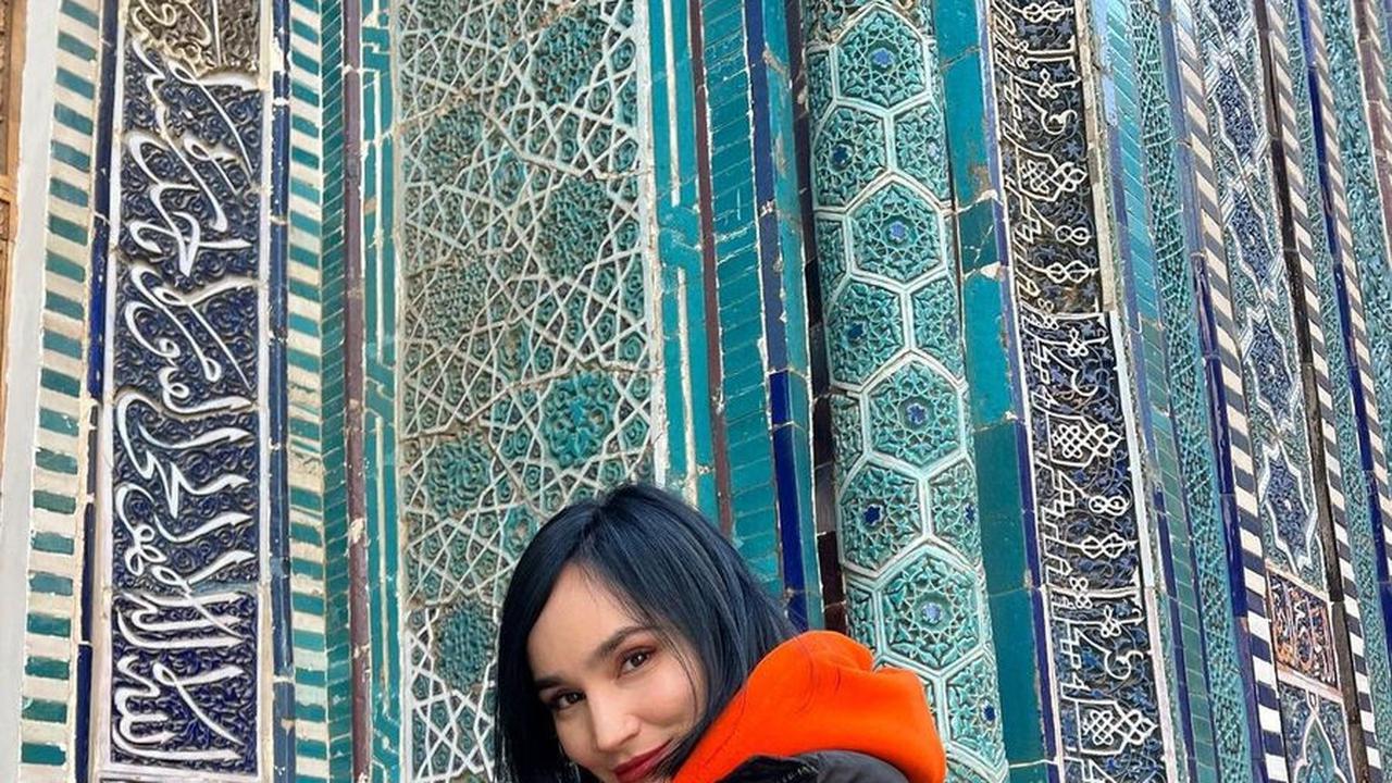 Potret Cantik Ilmira Usmanova Istri Teuku Zacky, Model asal Uzbekistan yang Jago Beladiri