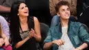 Sumber itu mengatakan bahwa Selena mengontak manager Justin dan orangtuanya untuk hadir dipesta yang takkan pernah dilupakan. (In Touch Weekly)