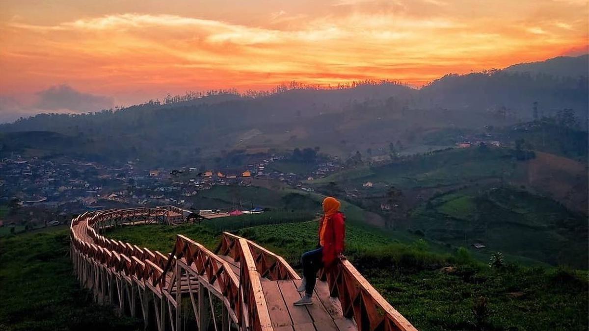 20 Tempat Wisata Alam di Bandung Terbaru, Lengkap Dengan Harga Tiket