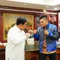 Menhan Prabowo Subianto dan petarung MMA Indonesia, Jeka Saragih. (Foto: Istimewa)