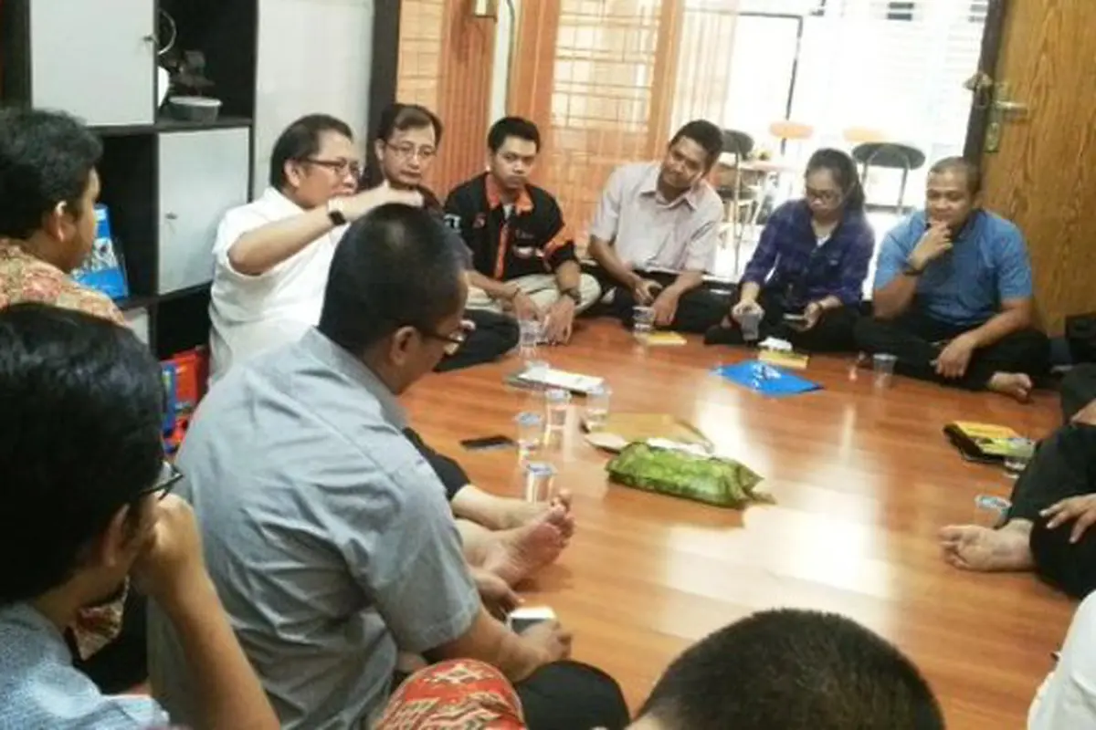 Diskusi Open BTS di ICT Watch Dihadiri Rudiantara