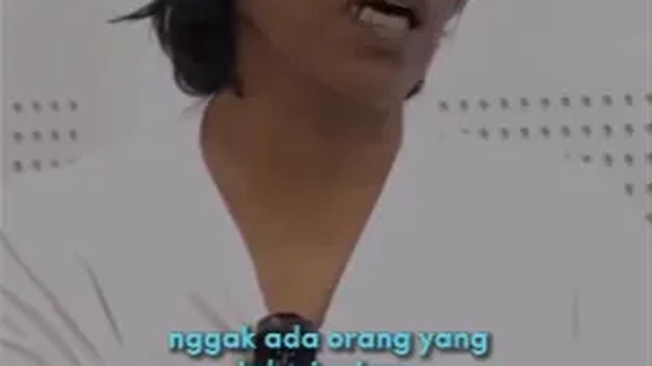 Adian pun mengatakan bahwa hidup itu misterius di mana tidak ada orang yang tahu mengenai arah hidup manusia. <br>