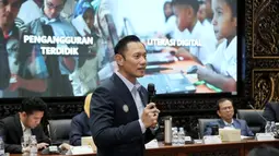 AHY: Sustainable Aviation Fuel Mulai Digunakan di Indonesia pada 2027