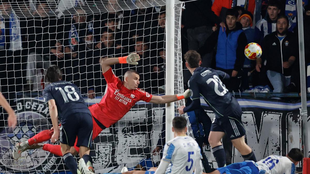Real Madrid Menang Susah Payah atas Talavera, Andriy Lunin Pasang Badan untuk Xabi Alonso