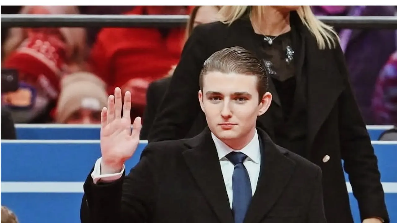 6 Potret Barron Trump yang Bikin Salfok di Pelantikan Donald Trump Presiden AS