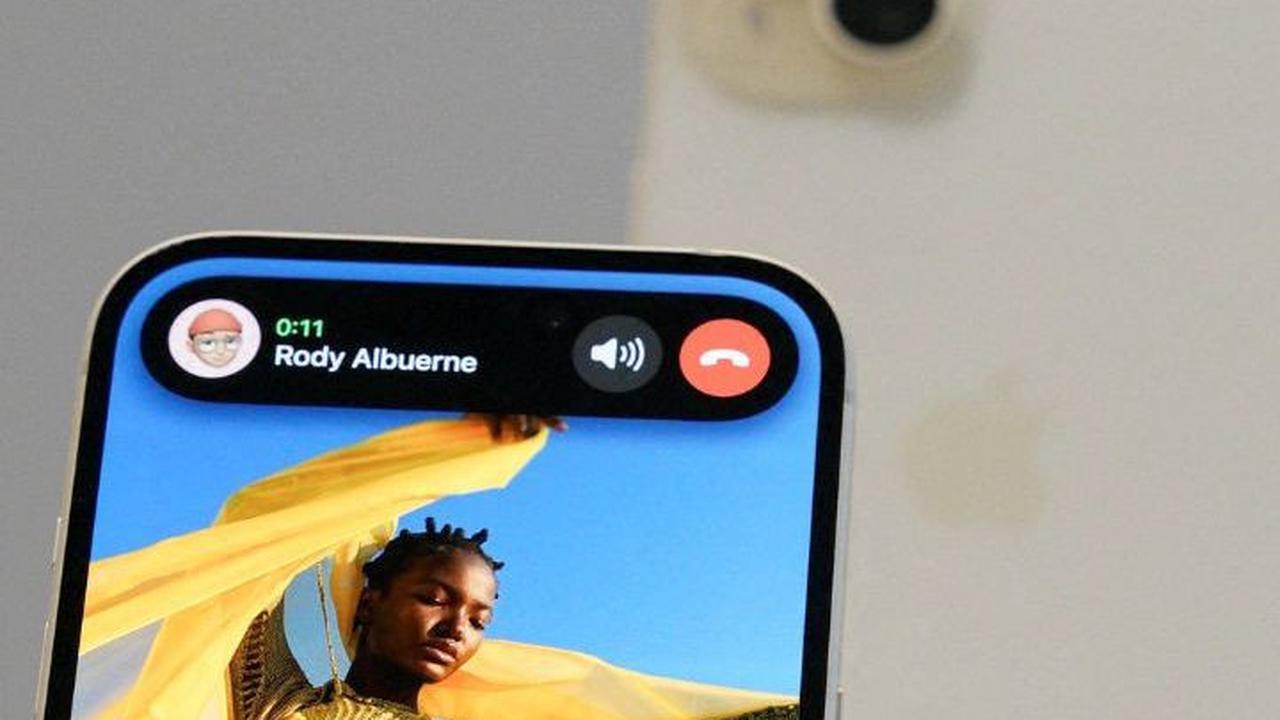 Waduh! Mau 'Ngecas' iPhone 15 Pakai Powerbank, Malah Powerbanknya yang Dicas iPhone