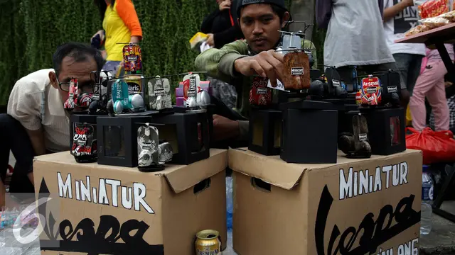 20160904- Miniatur Vespa dari Kaleng Bekas-Jakarta- Johan Tallo