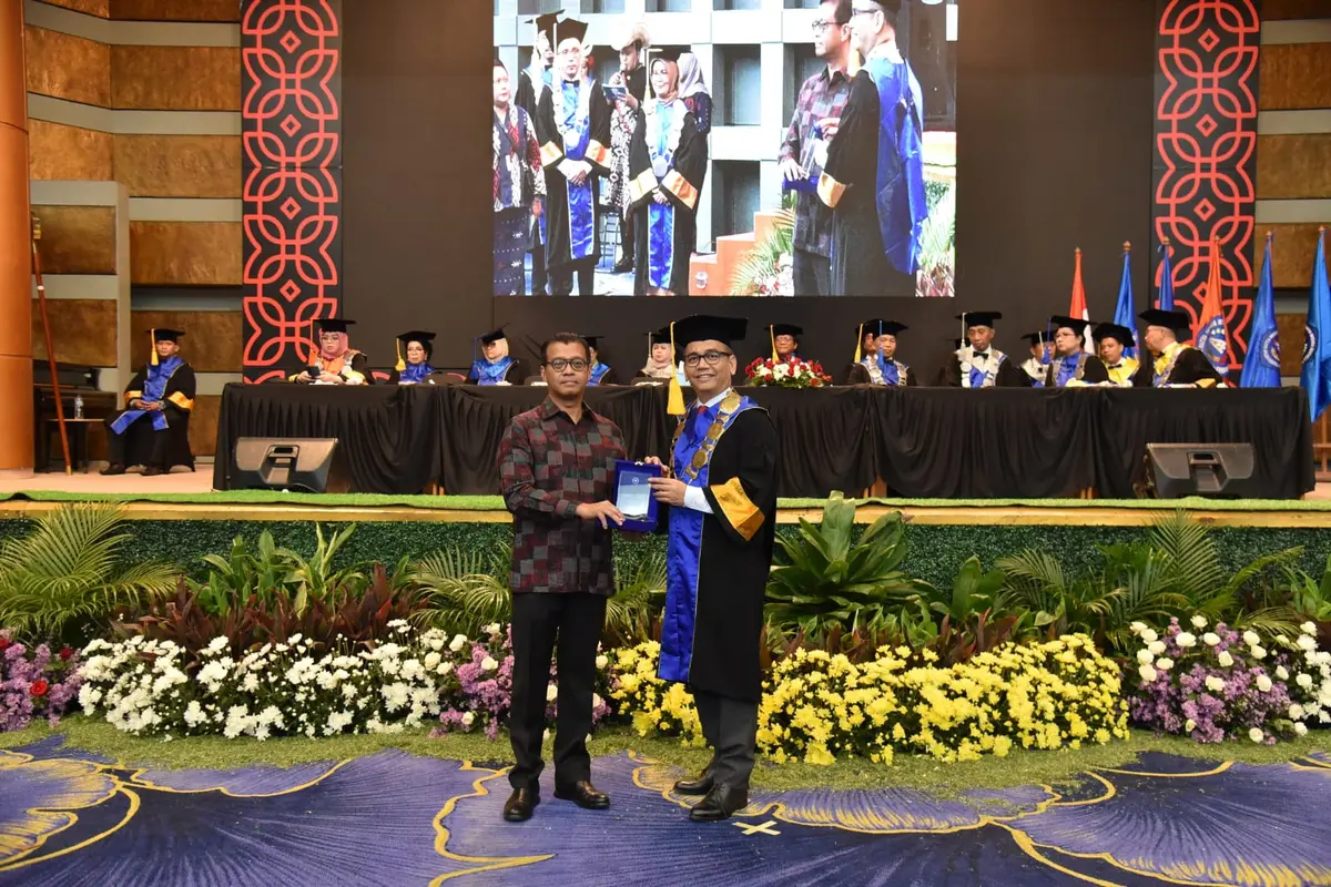 Wisuda Universitas Satya Negara Indonesia (USNI). (Liputan6.com/ ist)