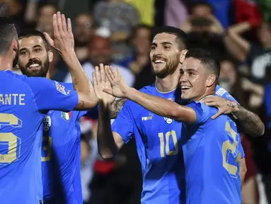 Italia sukses mengantongi poin penuh usai berhasil mengalahkan Hungaria pada matchday 2 Grup 3 UEFA Nations League A 2022/2023 saat melawan Hungaria di Stadio Dino Manuzzi, Rabu (8/6/2022) dini hari WIB. (LaPresse AP/Massiomo Paolone)