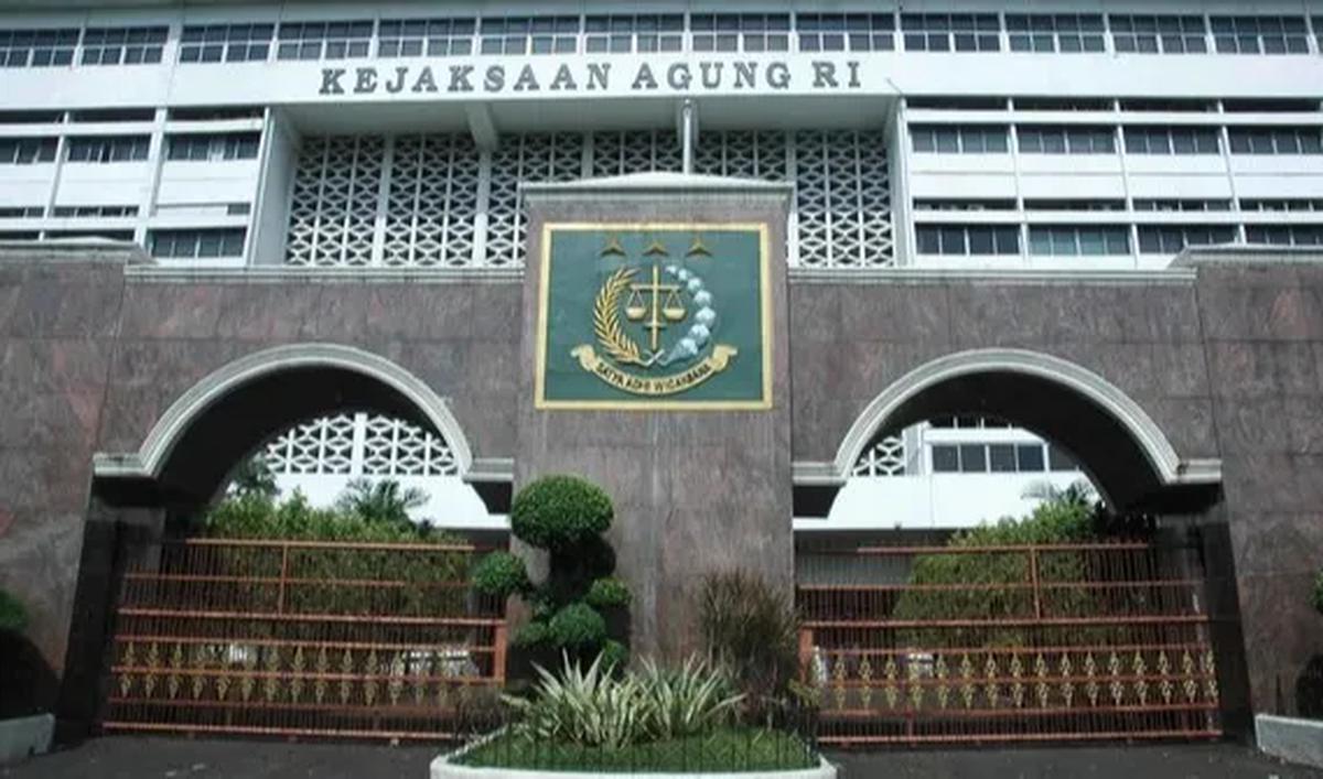 Sebelumnya, Airlangga diperiksa selama 12 jam. Pada pemeriksaan itu, ada 46 pertanyaan yang ditanyakan pada Airlangga.