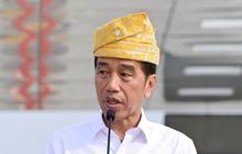 Jokowi Berhentikan Khofifah-Emil Dardak dari Gubernur dan Wakil Gubernur Jatim