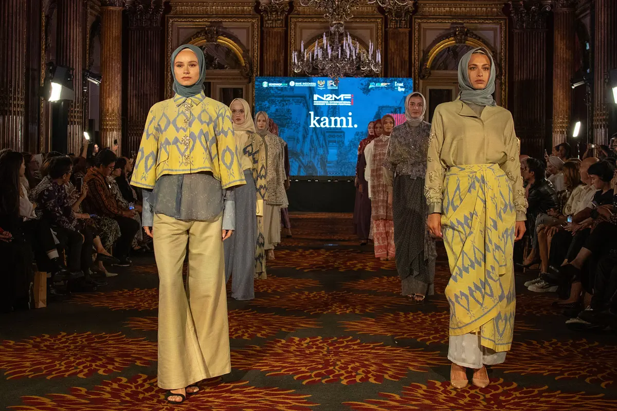Desainer Indonesia turut hadir dalam IN2MF in Paris
