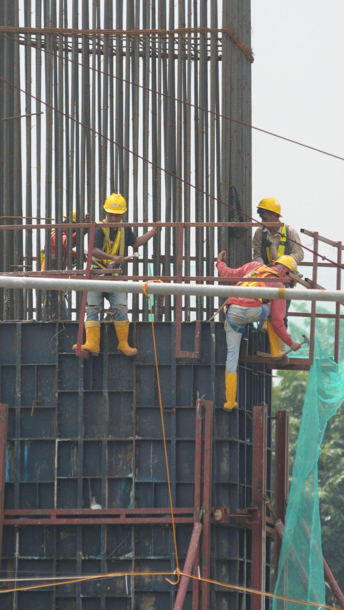Hingga Minggu kedua Februari 2024, progres proyek ini telah mencapai deviasi positif sebesar 0,177 persen.&nbsp;Merdeka.com/Imam Buhori