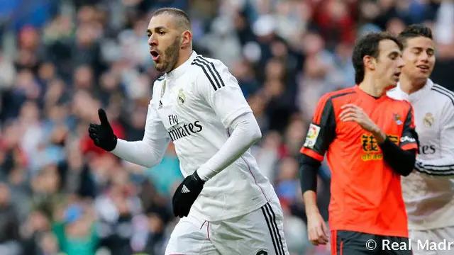 Karim Benzema (c) real madrid fc