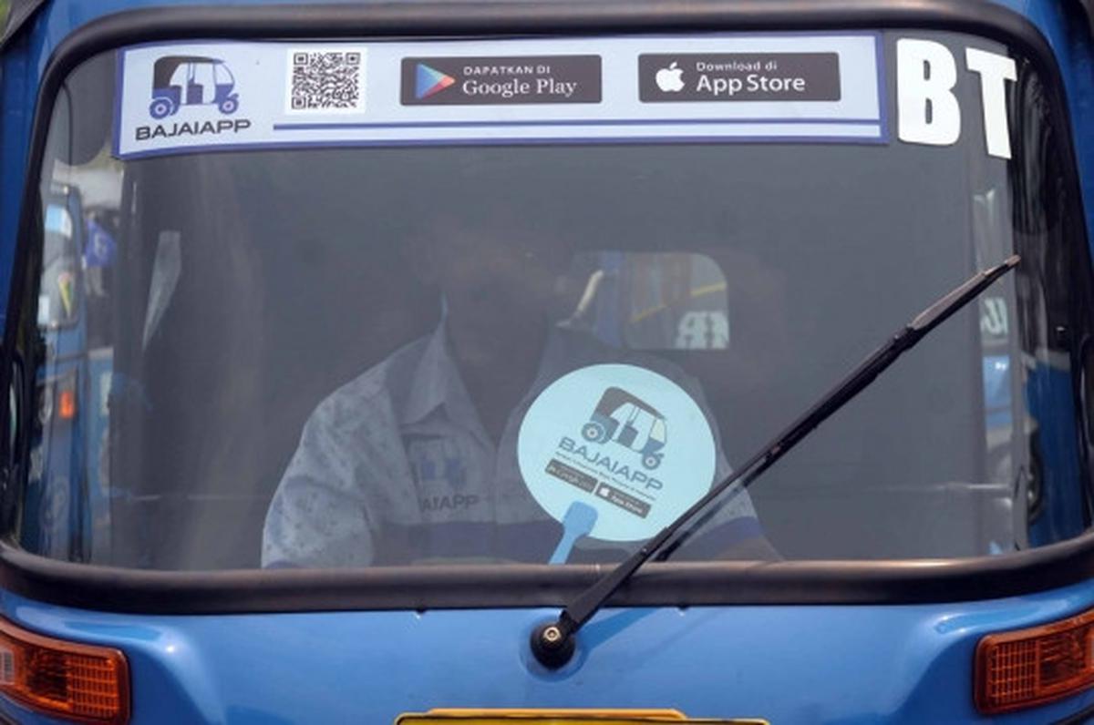 Aplikasi bajaj online meluncur di Monas