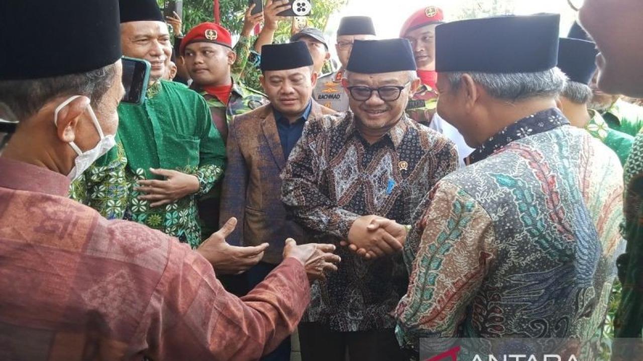 Mendikdasmen: Kebijakan WFH Bukan karena Krisis, Dorong Hidup Hemat