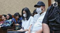 Selain pidana penjara, Majelis Hakim juga menjatuhkan hukuman denda kepada Zarof Ricar sejumlah Rp1 miliar, dengan ketentuan apabila denda tidak dibayar maka diganti kurungan enam bulan. (Liputan6.com/Angga Yuniar)