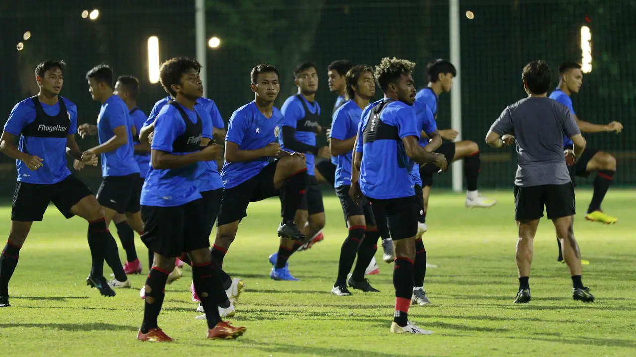 FOTO: Jelang Uji Coba, Kondisi Fisik Timnas Indonesia Diklaim Masih Payah