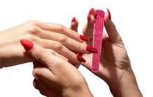 Manicure, Lebih dari Sekadar Kecantikan, Manfaat untuk Kesehatan Mental